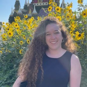 Meet your Posher, Kelly